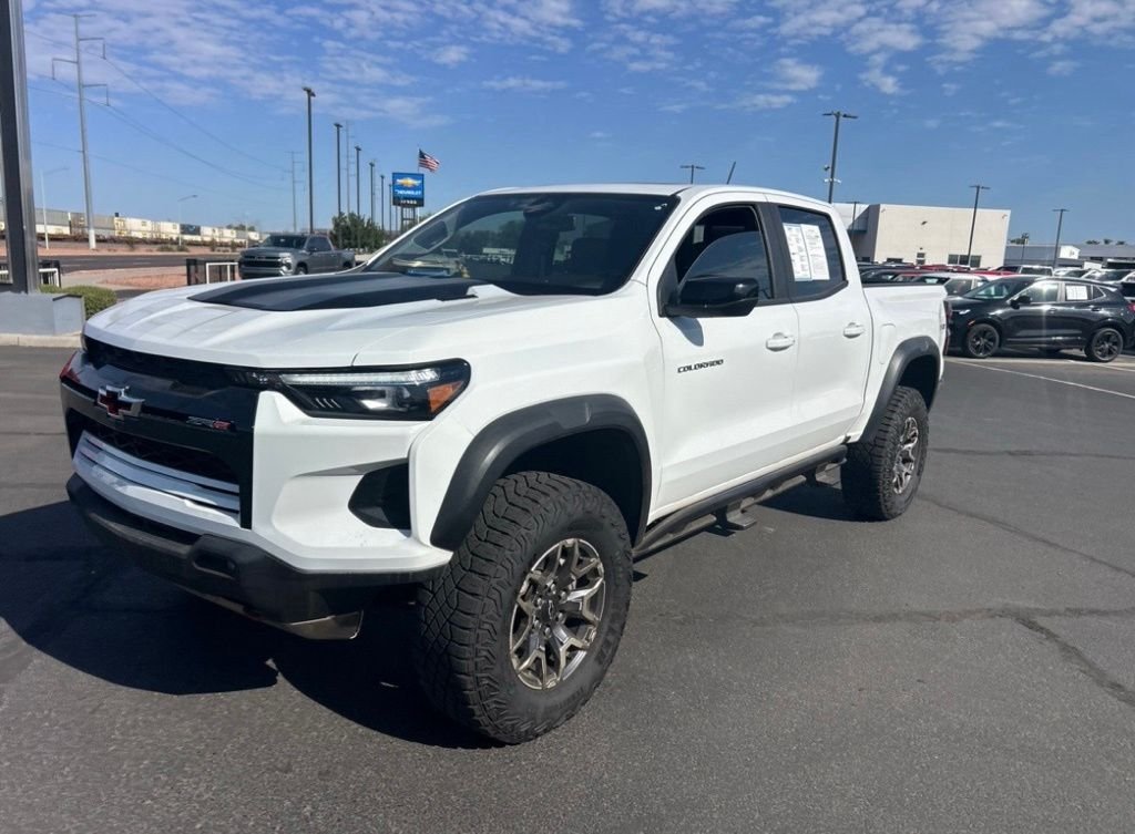 Used 2025 Summit White Chevrolet ZR2 image 1