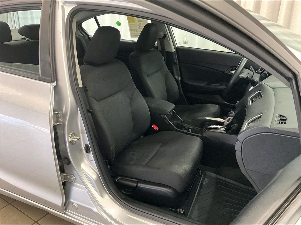 Used 2014 Silver / Black Honda LX image 11