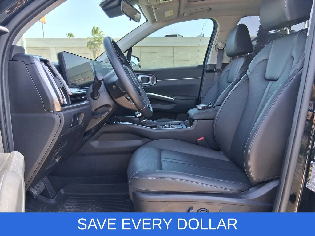 Used 2024 Black Kia S image 10