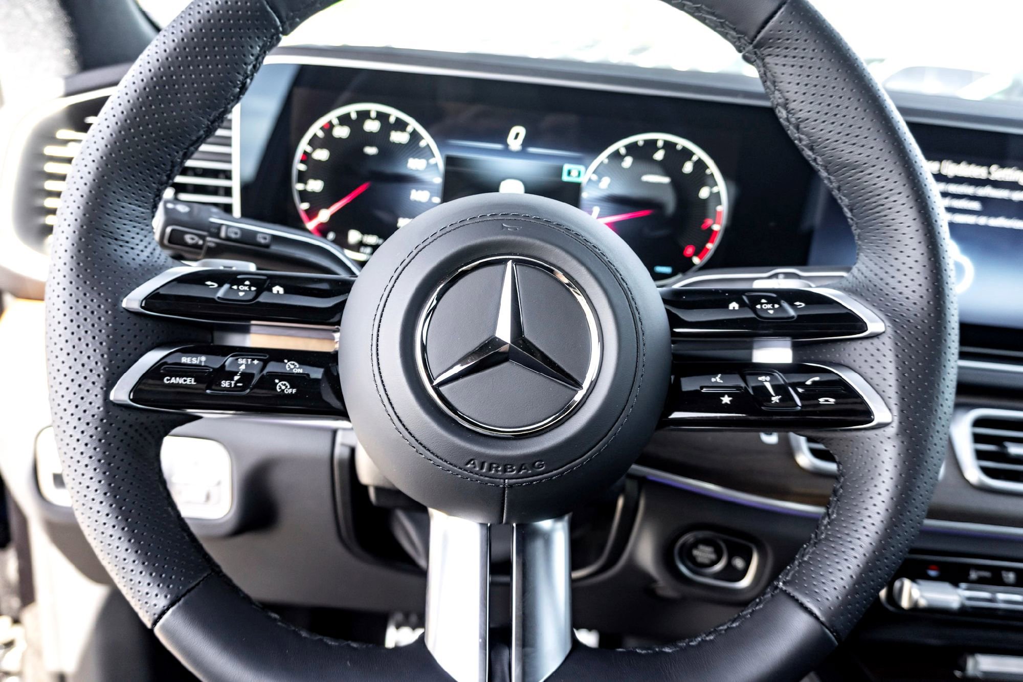 2025 Mercedes-Benz GLE GLE580 - Photo 12