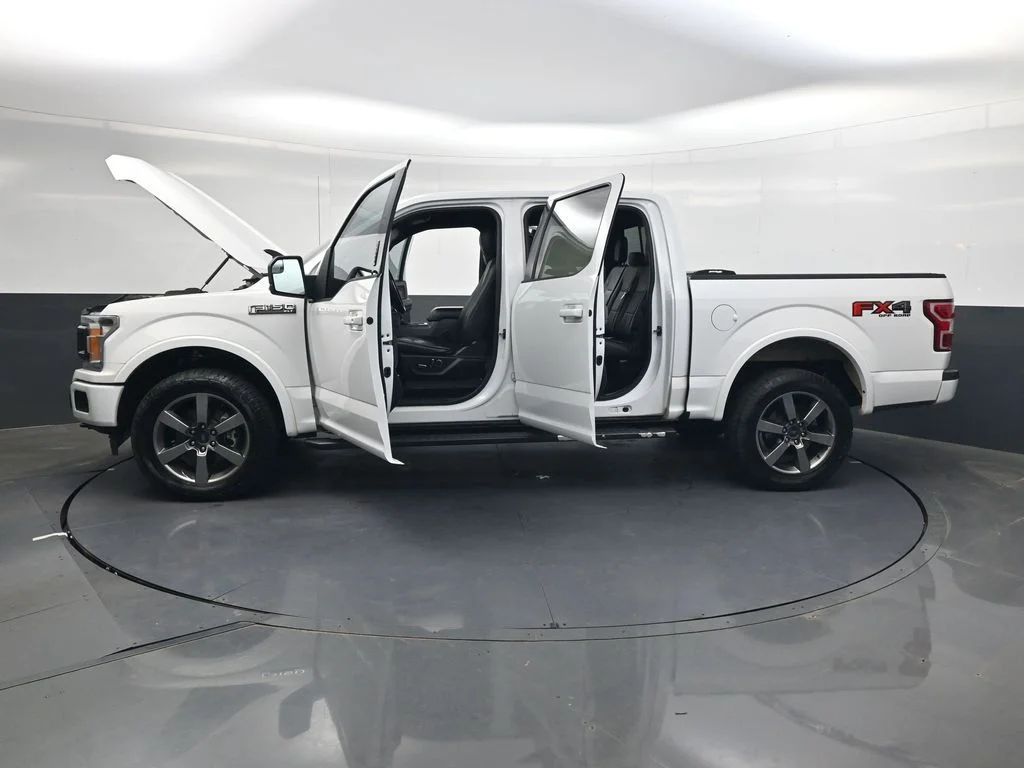 Used 2018 White Ford XLT image 34