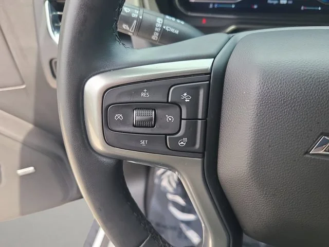 Used 2023 SUMMIT WHITE Chevrolet Z71 image 26
