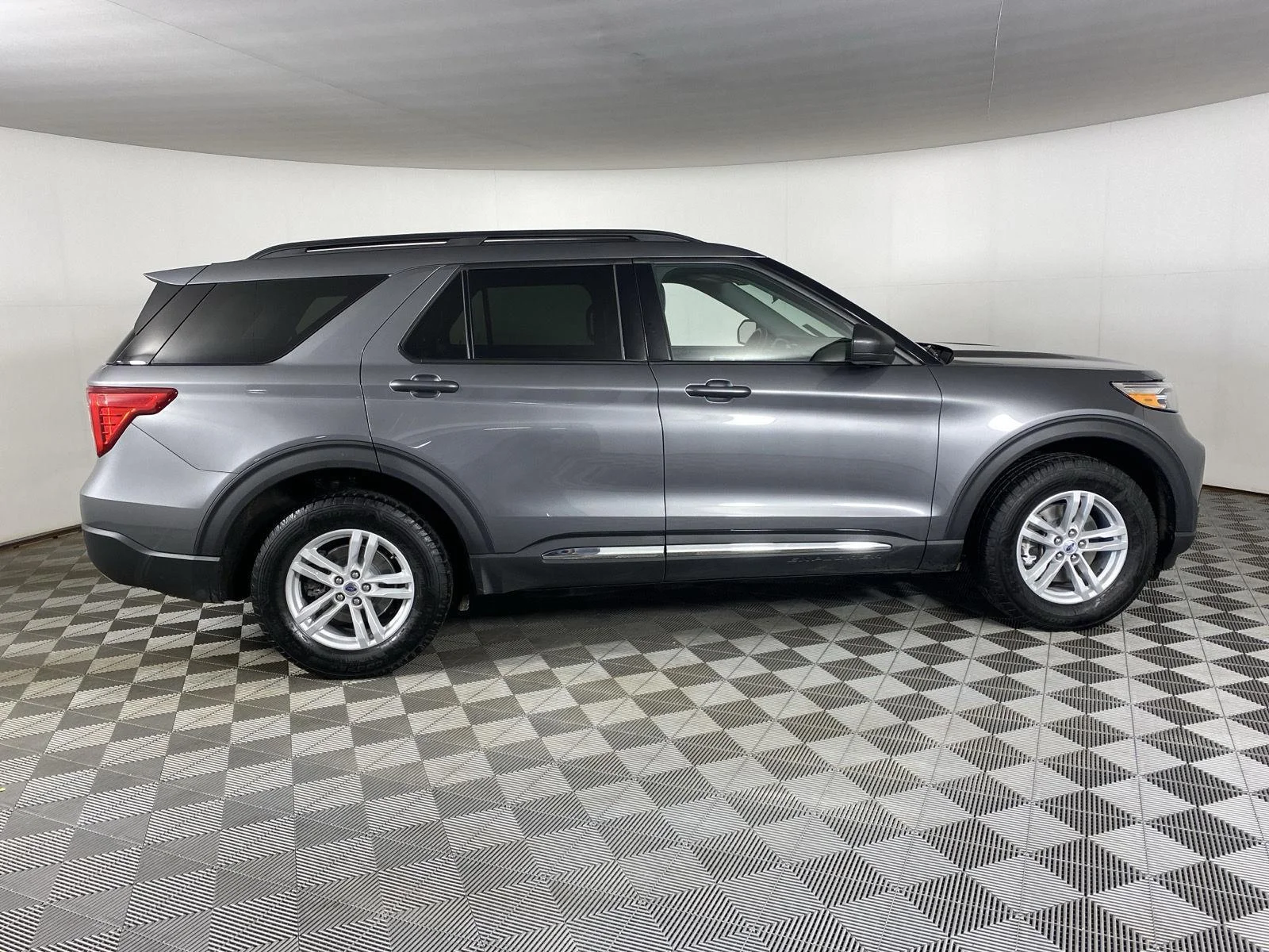 Used 2023 Carbonized Gray Ford XLT image 11