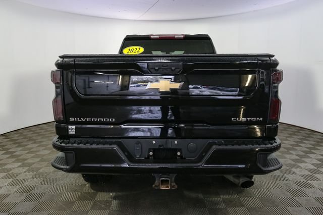 Used 2022 Black Chevrolet Custom image 10