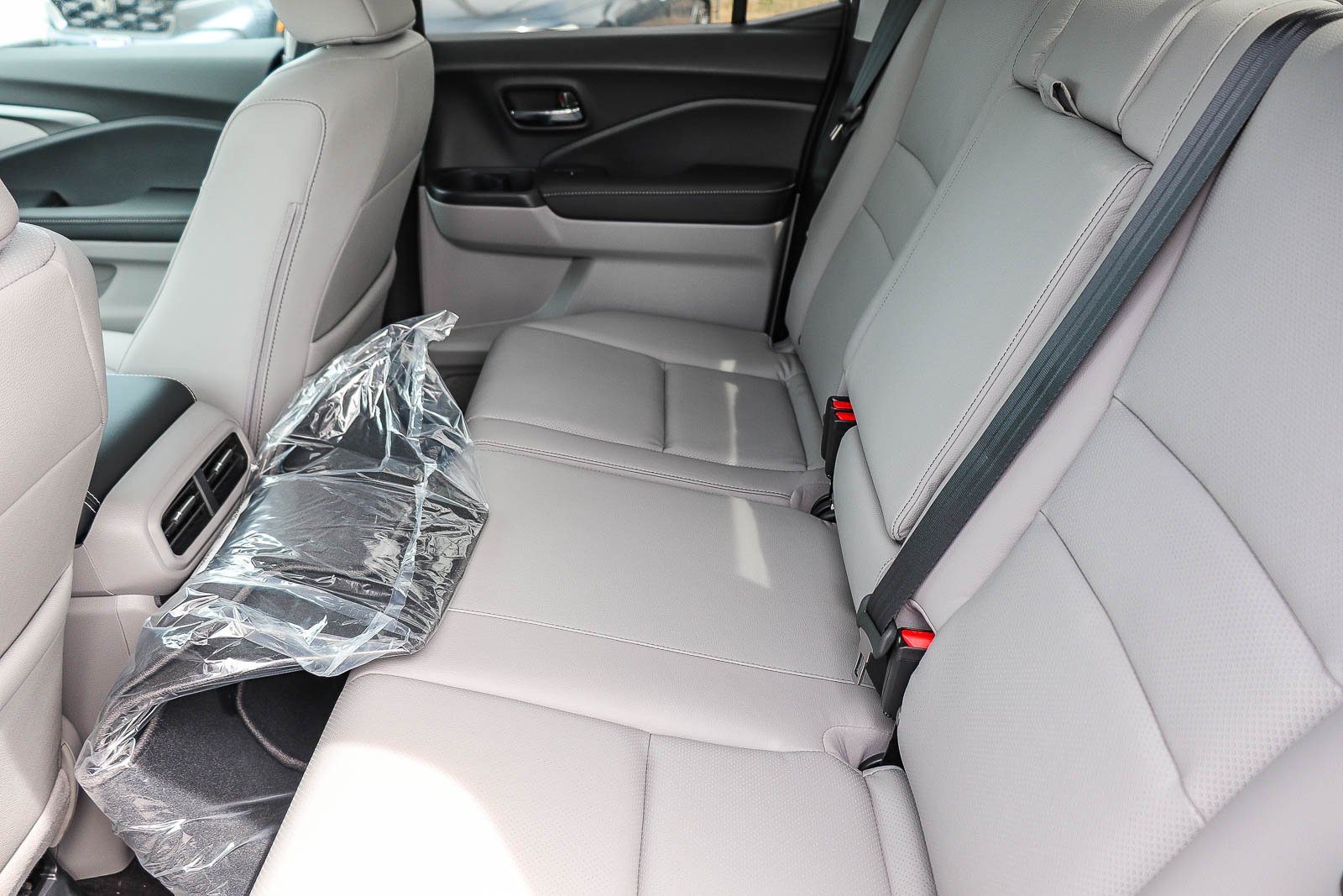 New 2026 Platinum White Pearl Honda RTL AWD image 19