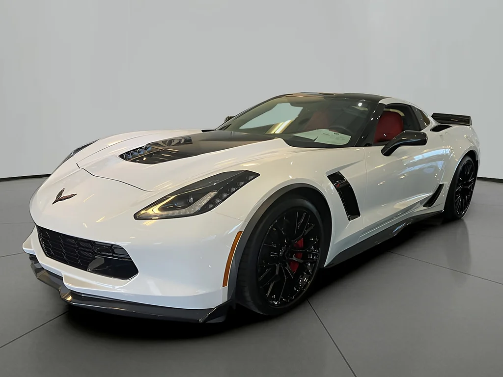 Used 2016 Arctic White Chevrolet Z06 image 1