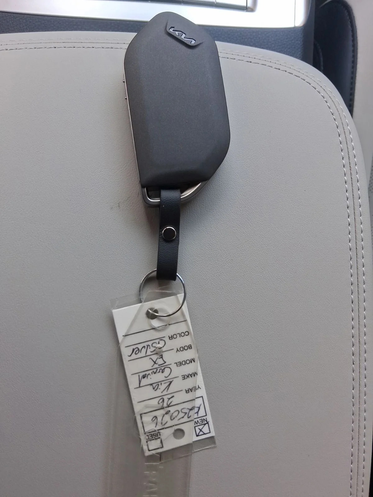 New 2026 White Kia EX image 27
