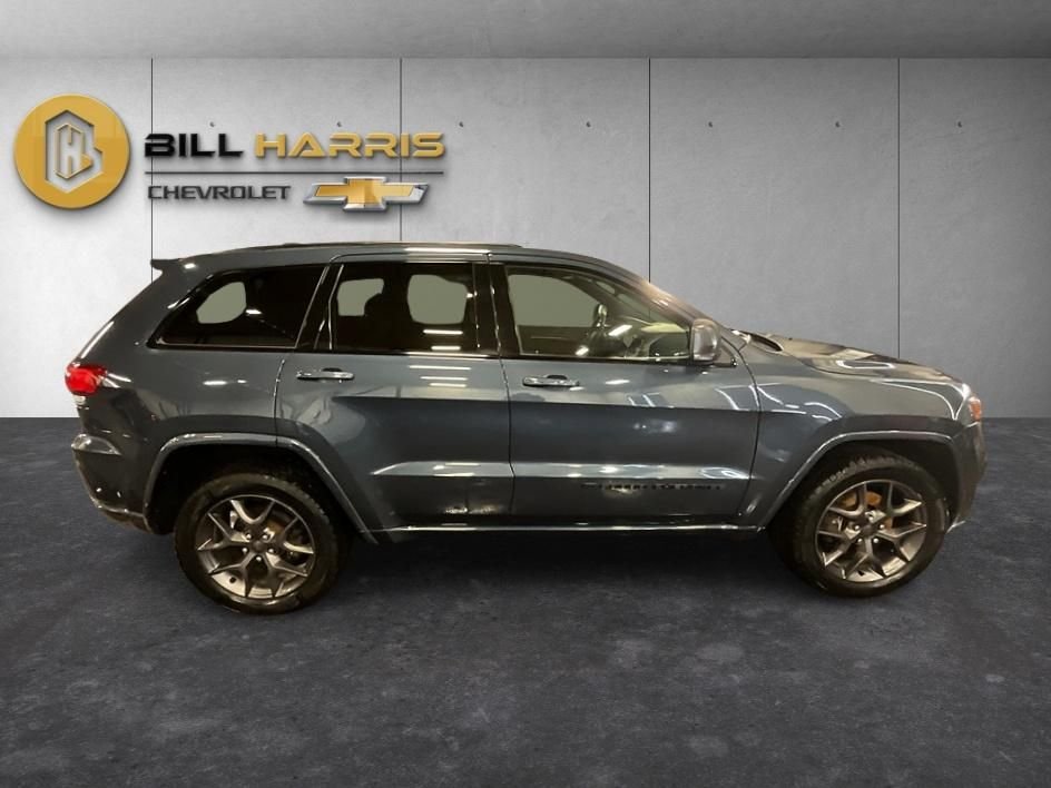 Used 2021 Blue Jeep Limited image 10