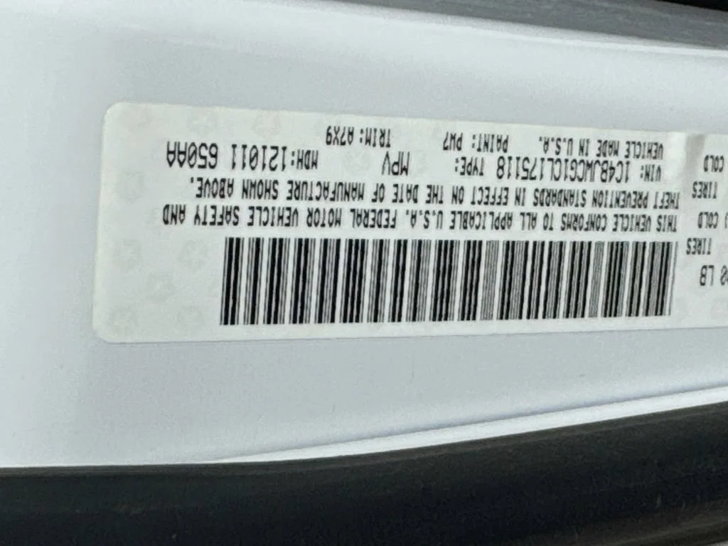 Used 2012 White Jeep Rubicon image 37