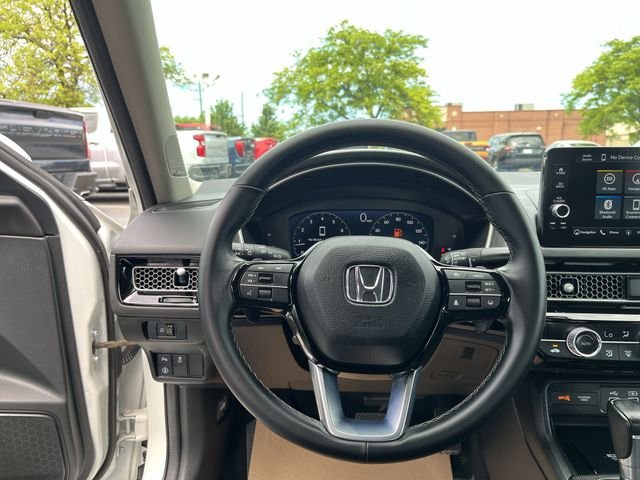 Used 2024 White Honda Touring image 13