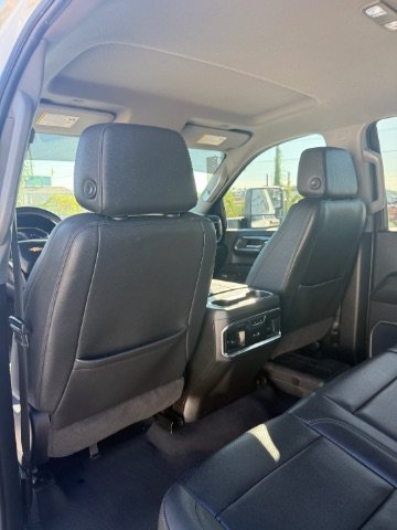 Used 2024 Summit White Chevrolet LTZ image 16