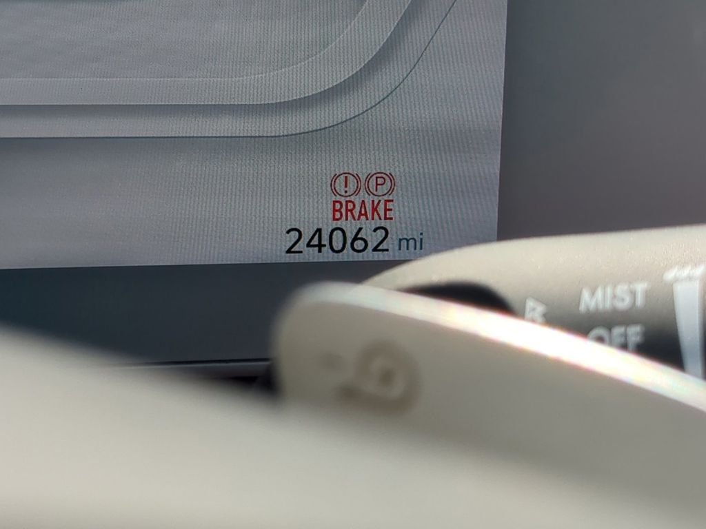 Used 2024 Gray Hyundai Limited image 25