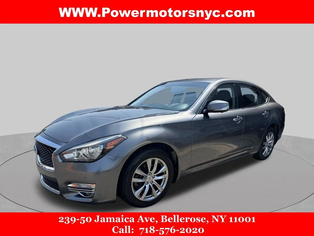 2017 INFINITI Q70 3.7 AWD's photo