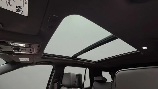 Used 2021 DARK SKY METALLIC GMC Denali image 17