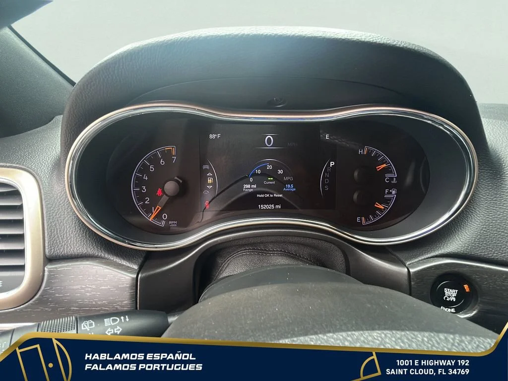 Used 2015  Jeep Limited image 16