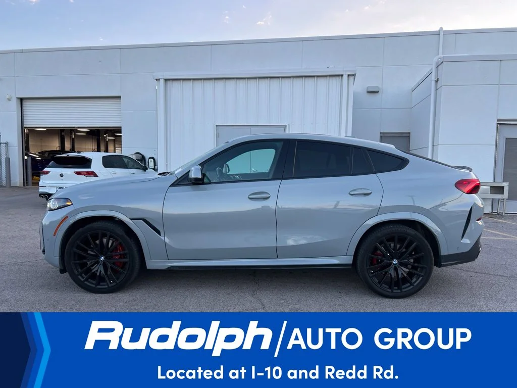 Used 2024 Gray BMW xDrive40i image 2