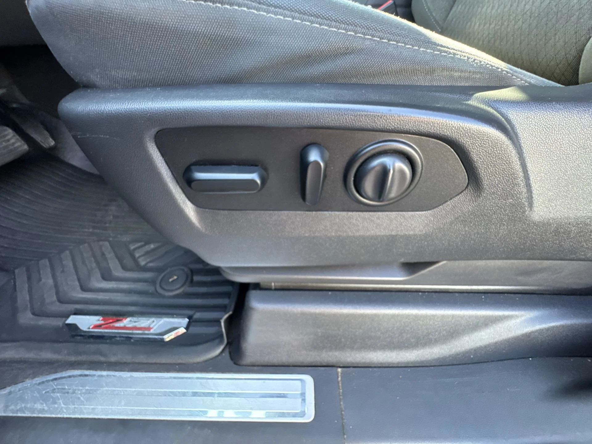 2021 Chevrolet Silverado 1500 LT Trail Boss - Photo 12