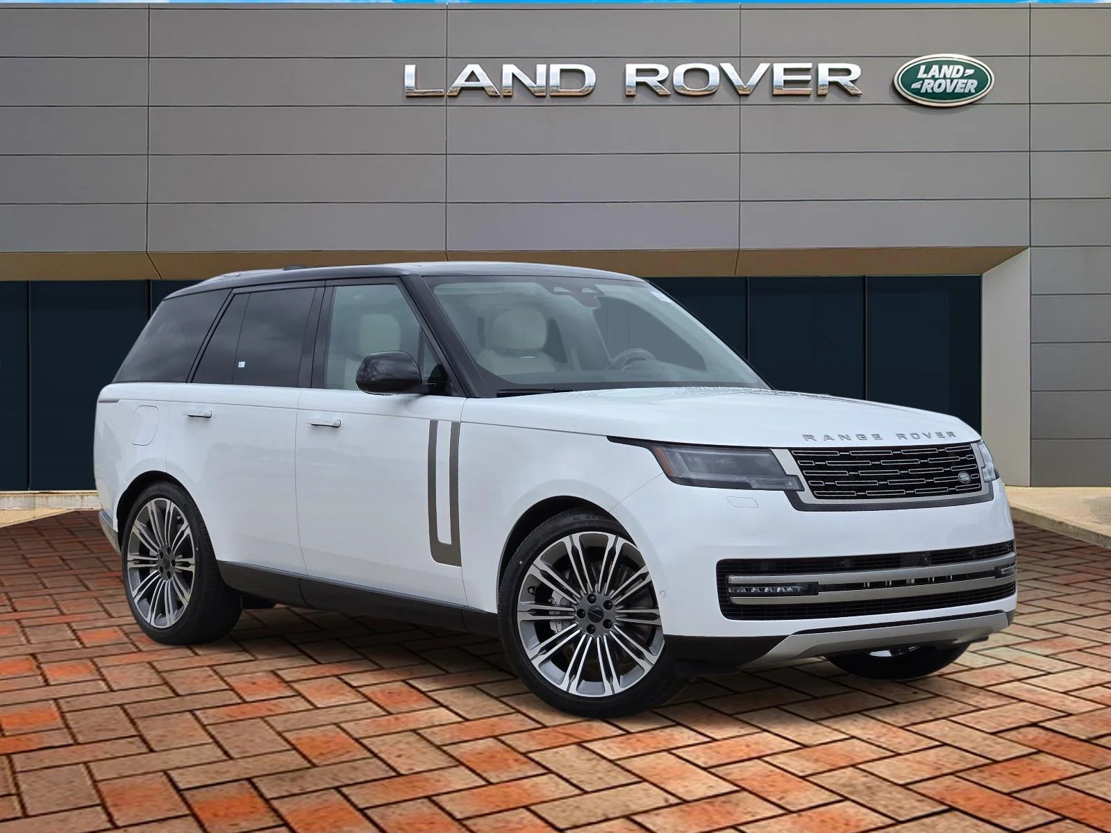 2026 Land Rover Range Rover 4.4 SE SWB's photo