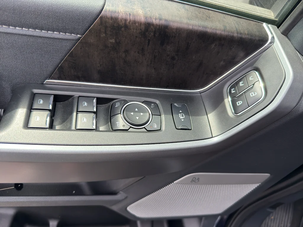 Used 2025 Antimatter Blue Metallic Ford LARIAT image 16