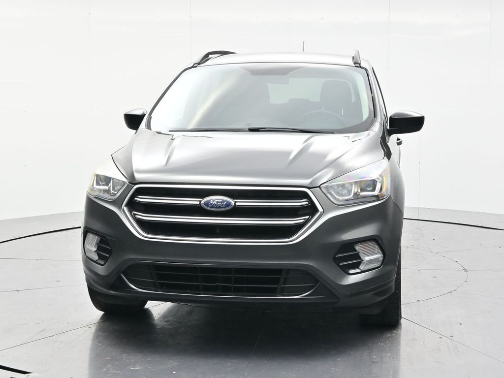 Used 2018 Ford Escape SE with VIN 1FMCU0GD1JUA20676 for sale in Minerva, OH