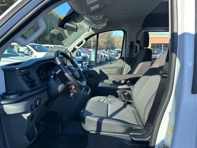 2025 Ford Transit Van Base - Photo 9