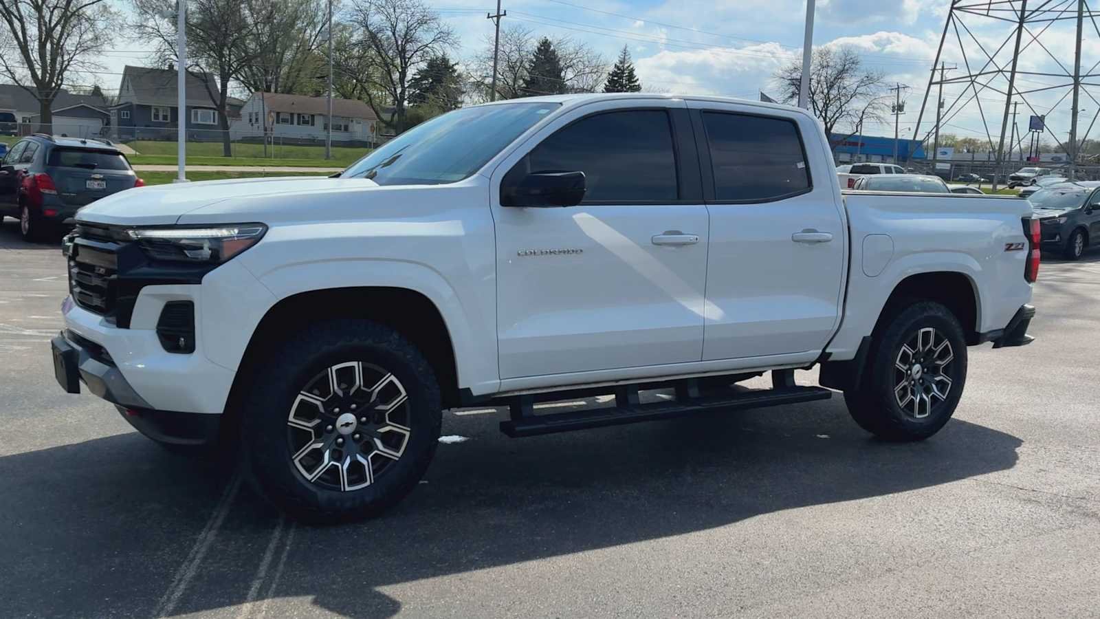 Certified Used 2023 Summit White Chevrolet Z71 image 10