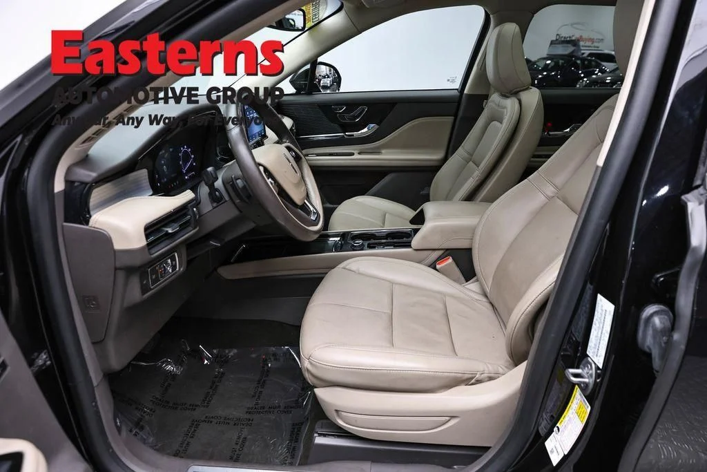 Used 2022 Black Lincoln Standard image 16