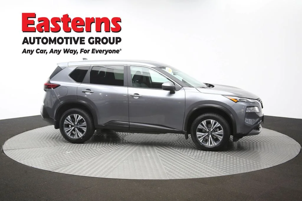 Used 2023 Gray Nissan SV image 47