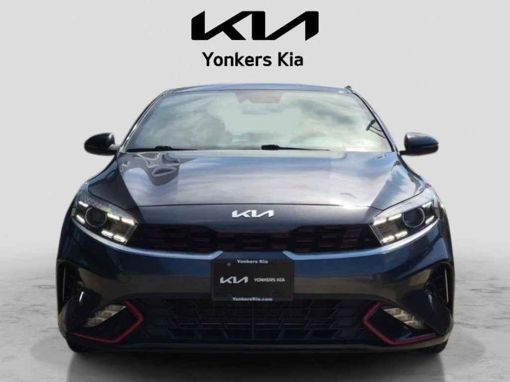 Used 2023 Gray Kia GT-Line image 3