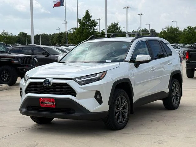 Certified Used 2024 WIND CHILL PEARL Toyota Hybrid XLE Premium image 7