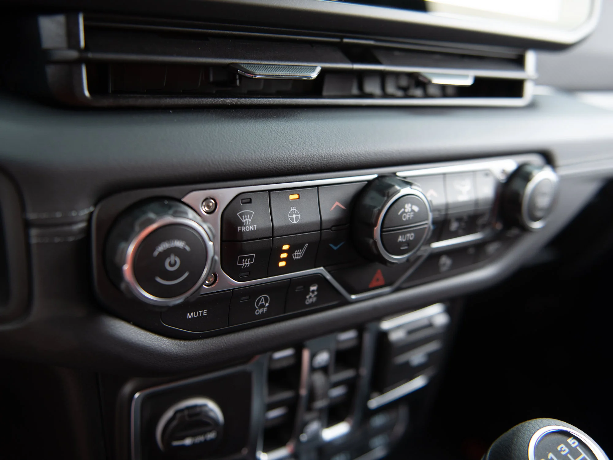New 2026 reign Jeep Rubicon X* 6-Spd Manual image 19