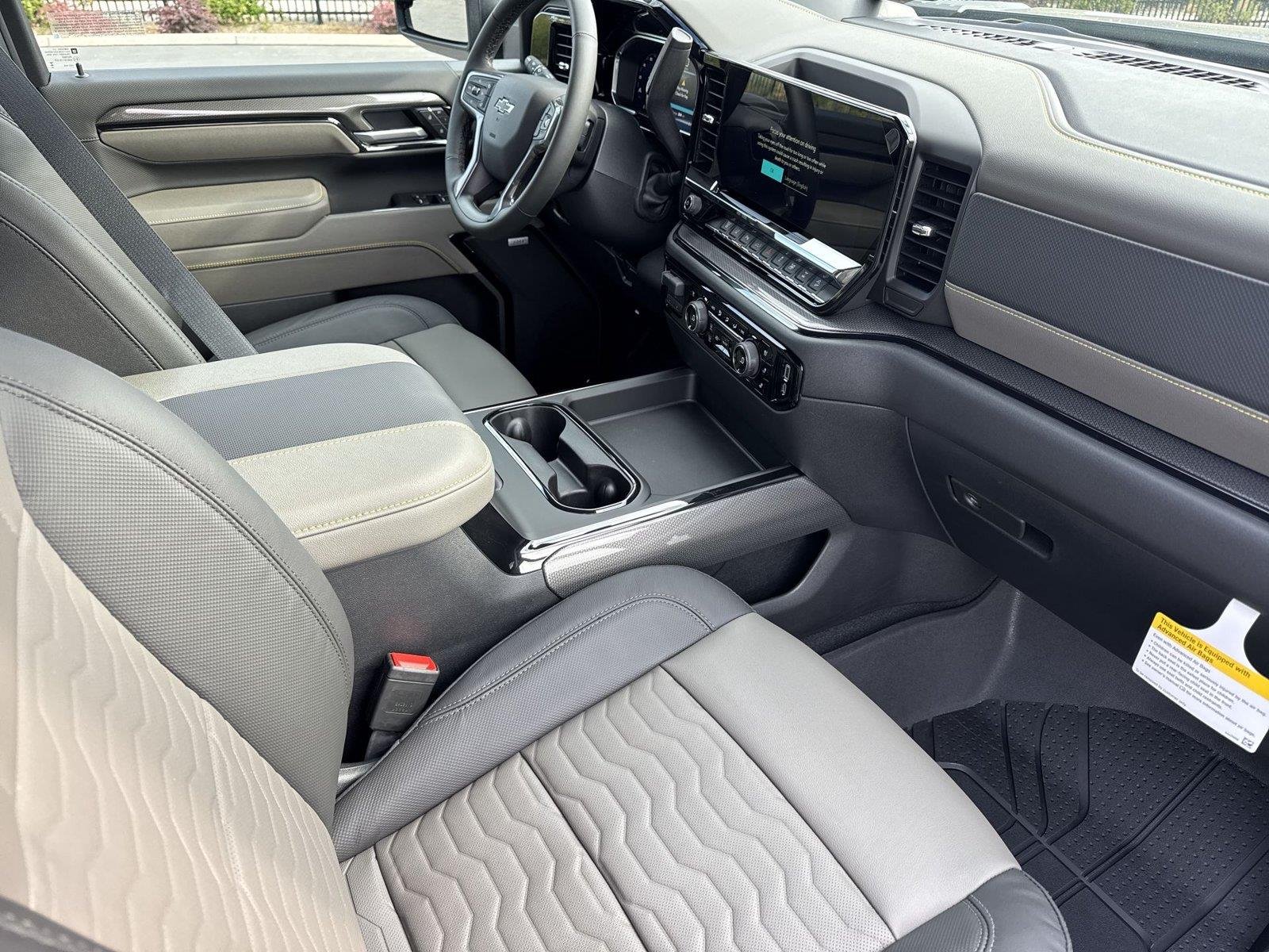 2026 Chevrolet Silverado 2500 HD ZR2 - Photo 35
