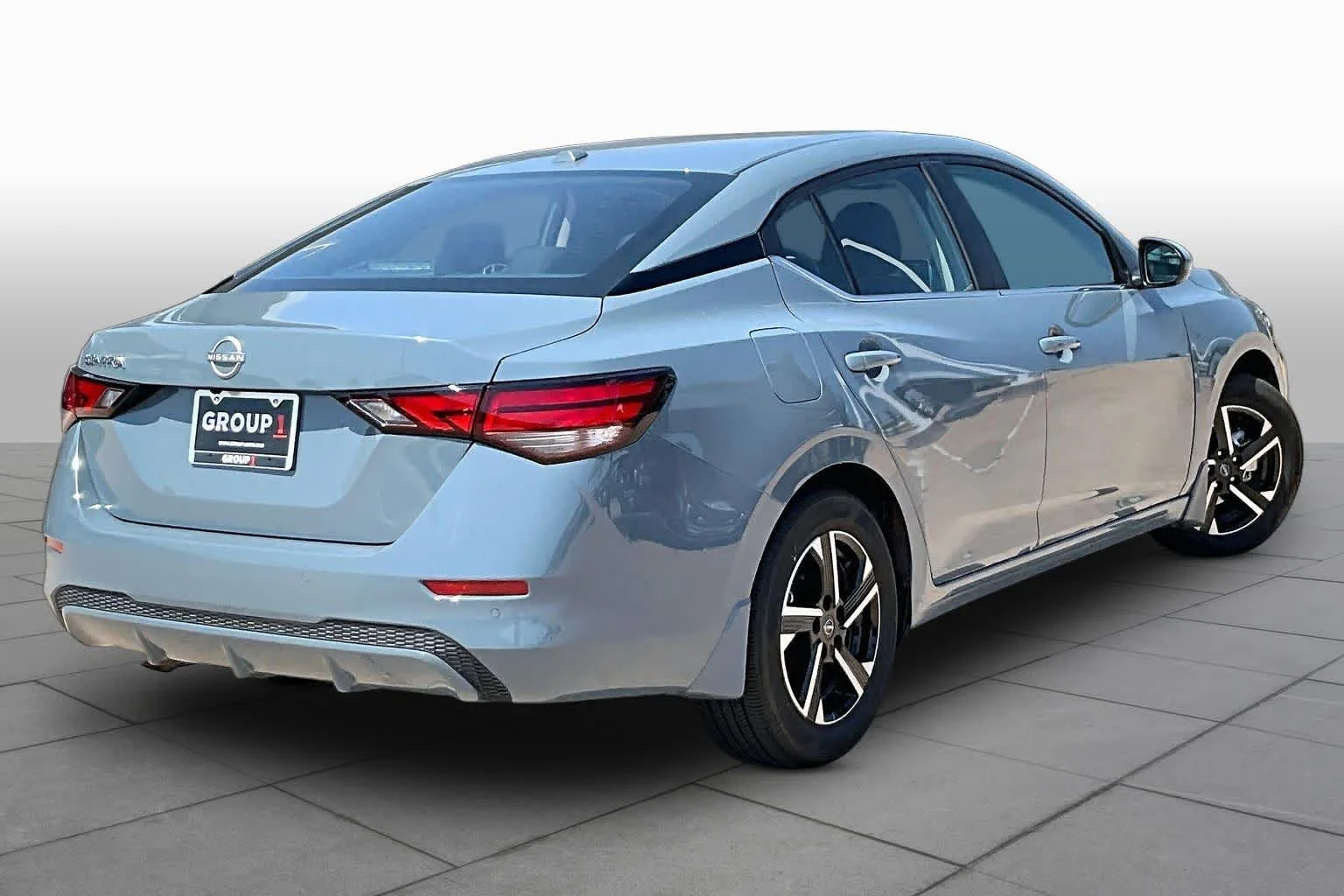 Certified Used 2025 Atlantic Gray Metallic Nissan SV image 13