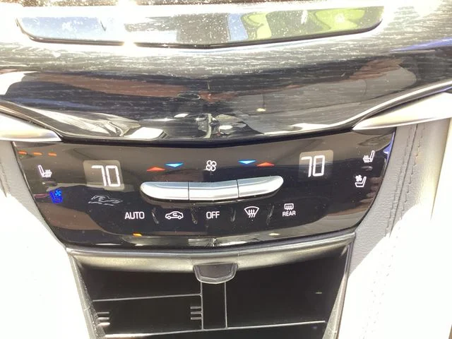 Used 2025 Emerald Cadillac Premium Luxury image 19