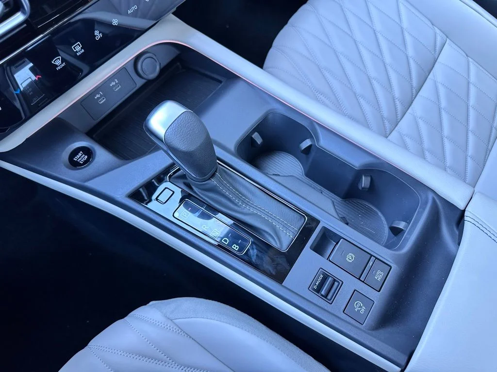New 2026 Atlantic Gray Metallic Nissan SL image 25