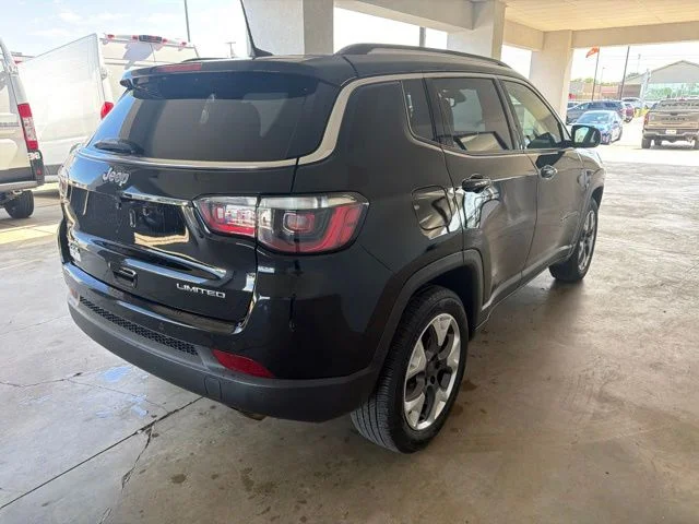 Used 2022 Black Jeep Limited image 8
