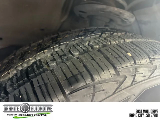 Used 2025 Gray Nissan SL image 28