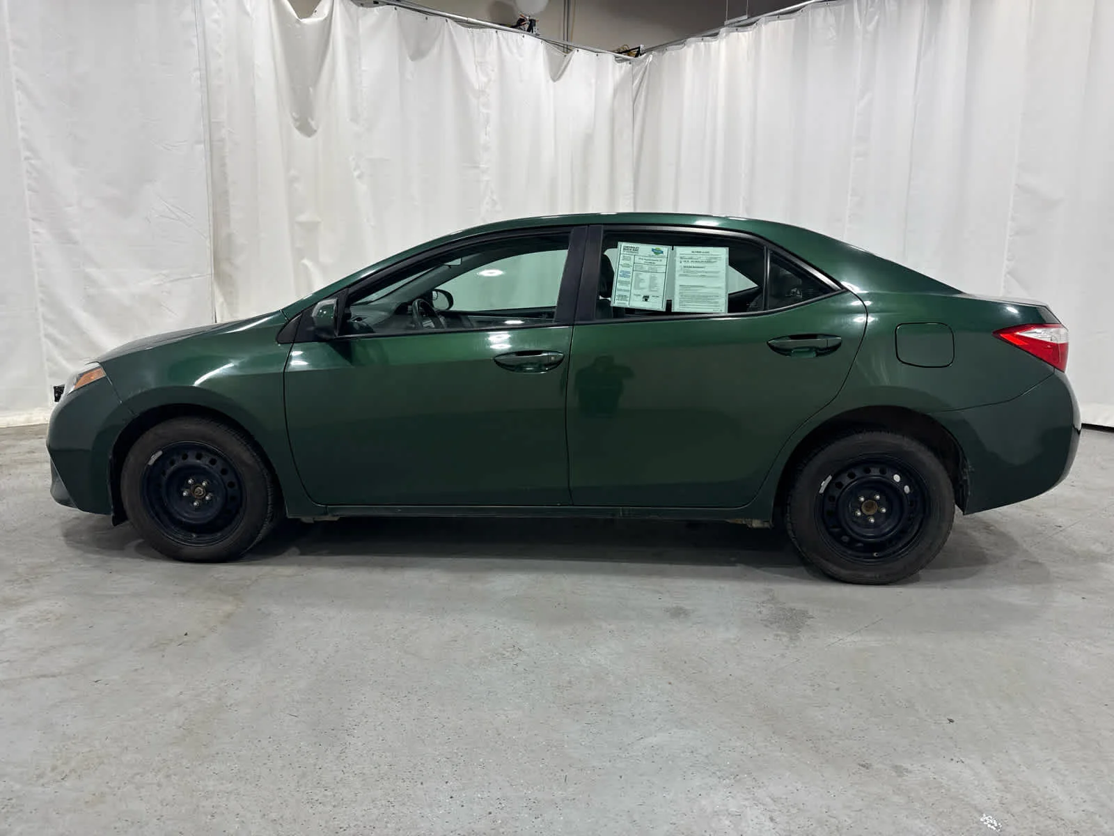 Used 2016 Green Toyota LE image 2