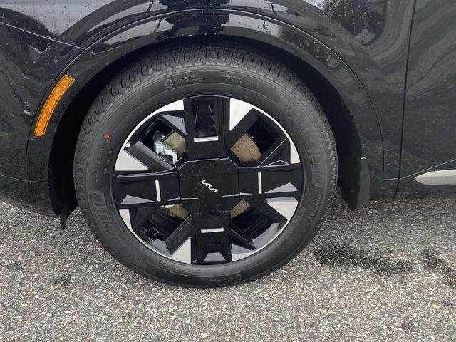 New 2026 Ebony Black Kia SX Prestige image 7