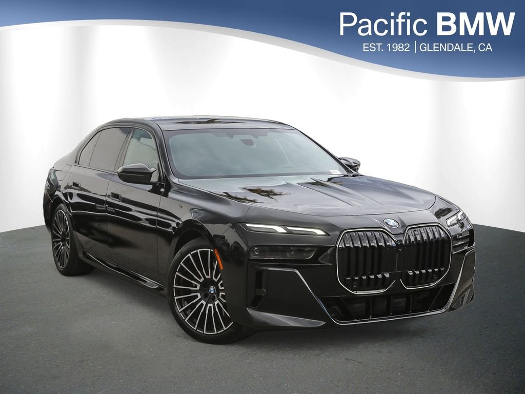 2025 BMW 7 Series 740i Sedan's photo