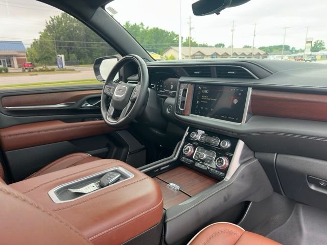 Used 2024 Green GMC Denali Ultimate image 10