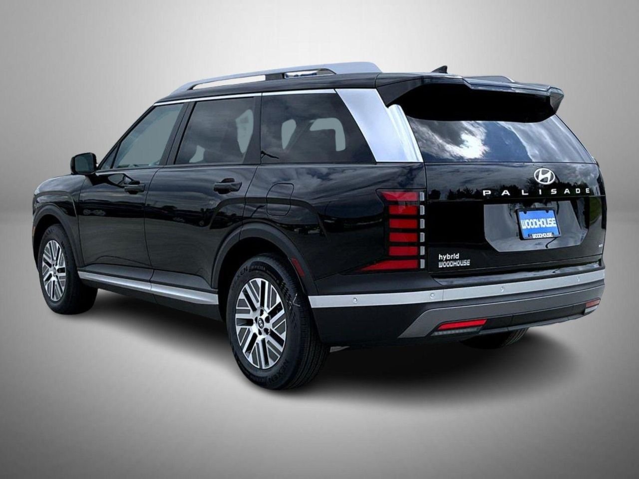 New 2026 Black Hyundai SEL Premium image 7