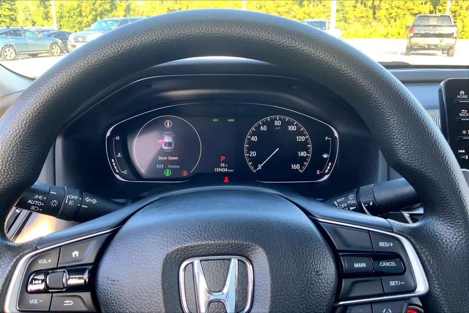 Used 2018 Platinum White Pearl Honda EX 1.5T image 24