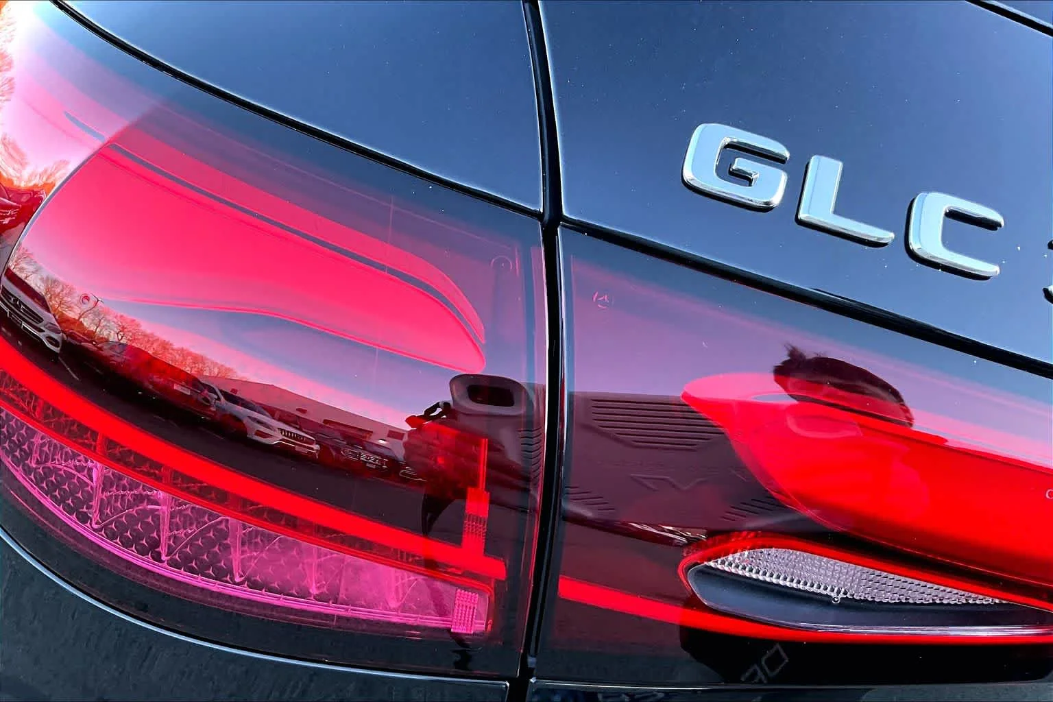 New 2026 Obsidian Black Metallic Mercedes-Benz GLC 300 image 6
