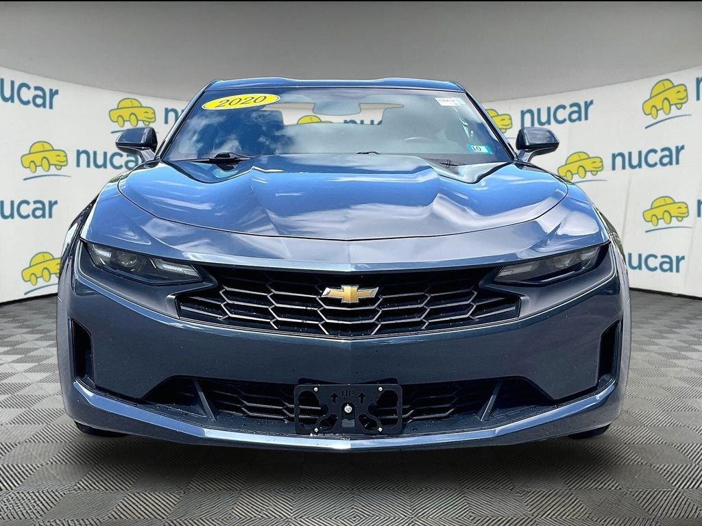 Used 2020 Gray Chevrolet 1LT image 2