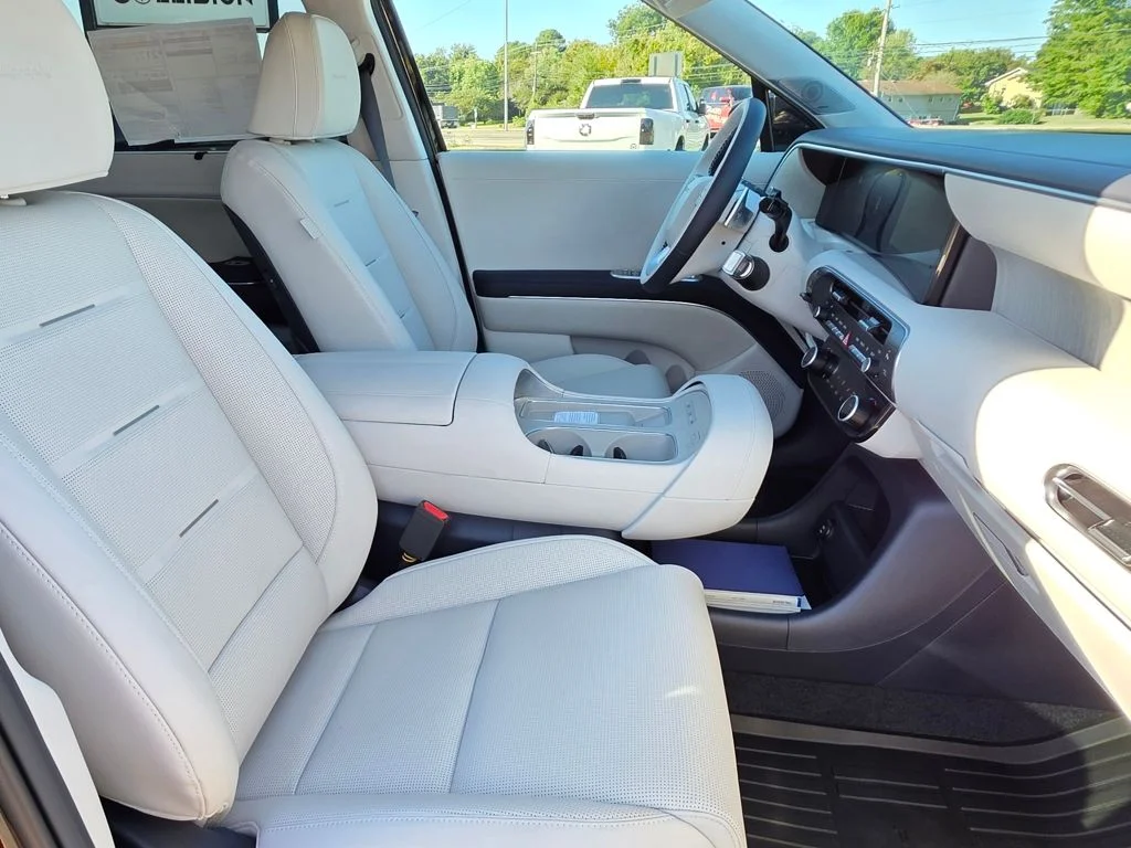 New 2026 Abyss Black Pearl Hyundai Calligraphy image 12