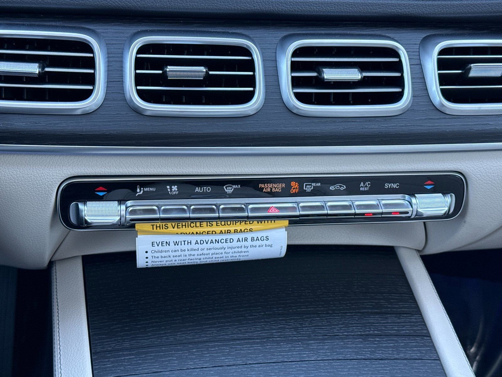 New 2026 Twilight Blue Metallic Mercedes-Benz 450 image 23