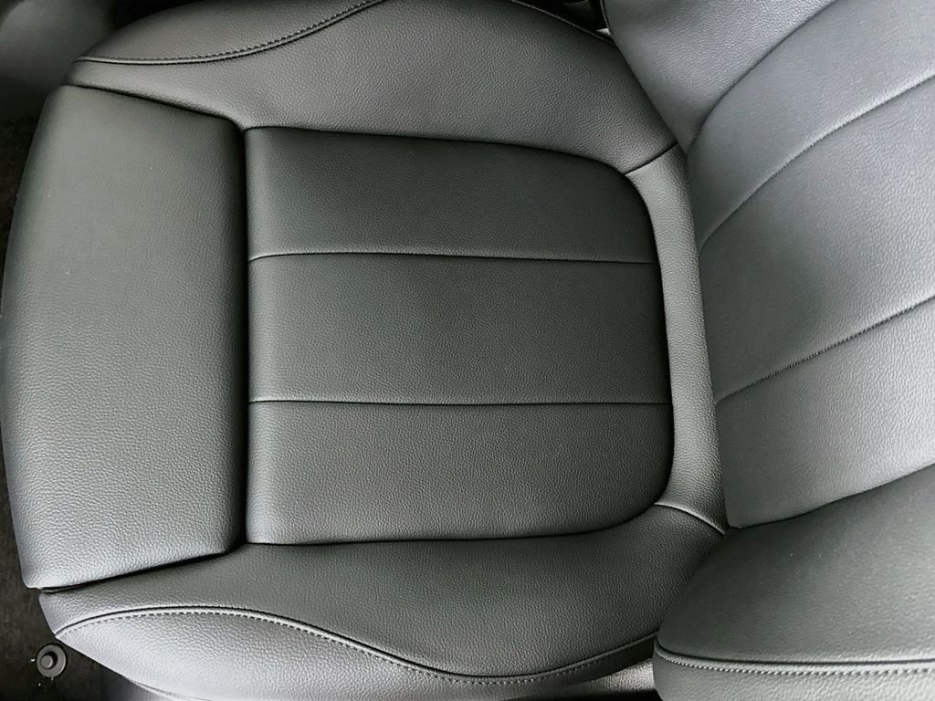 New 2026 Night Black Mercedes-Benz GLA 250 image 18