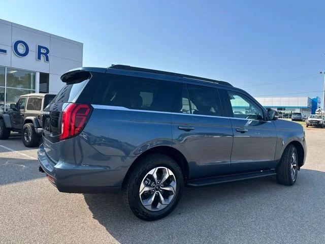 New 2027 Nocturnal Blue Metallic Ford Active image 19