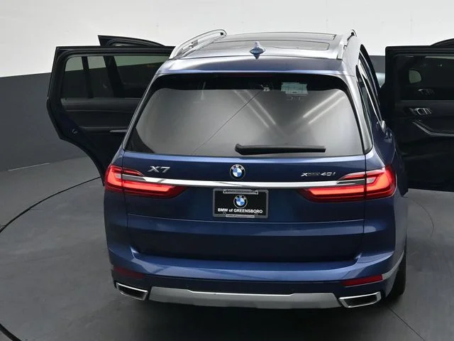 Used 2022 Blue BMW xDrive40i image 44